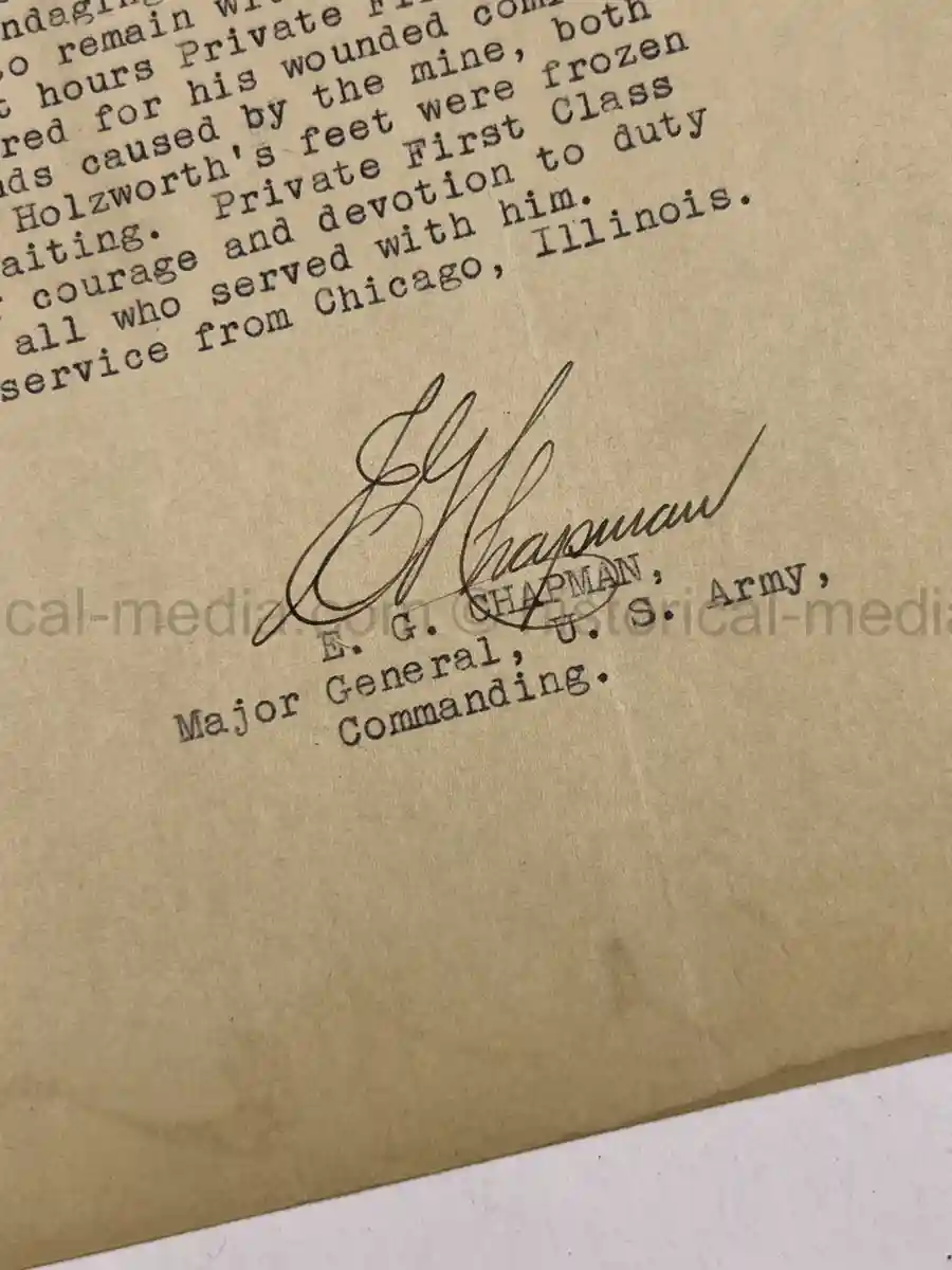 US WWII SILVER STAR MEDAL & CITATION GROUPING - 517th PARACHUTE INFANTRY REGIMENT - OPERATION DRAGOON - POW US WWII SILVER STAR MEDAL & CITATION GROUPING - 517th PARACHUTE INFANTRY REGIMENT - OPERATION DRAGOON - POW