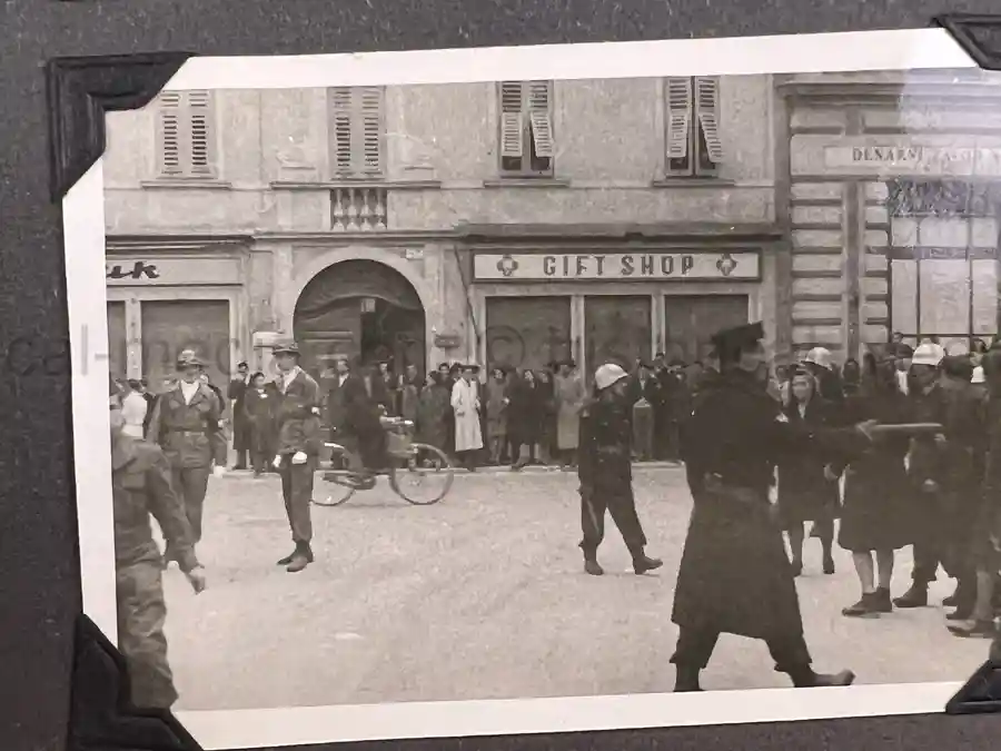  WWII PHOTO ALBUM GROUPING WITH SIGNED MACARTHUR & EISENHOWER FRAMED PHOTOS - 88th BLUE DEVILS