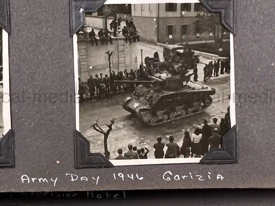  WWII PHOTO ALBUM GROUPING WITH SIGNED MACARTHUR & EISENHOWER FRAMED PHOTOS - 88th BLUE DEVILS