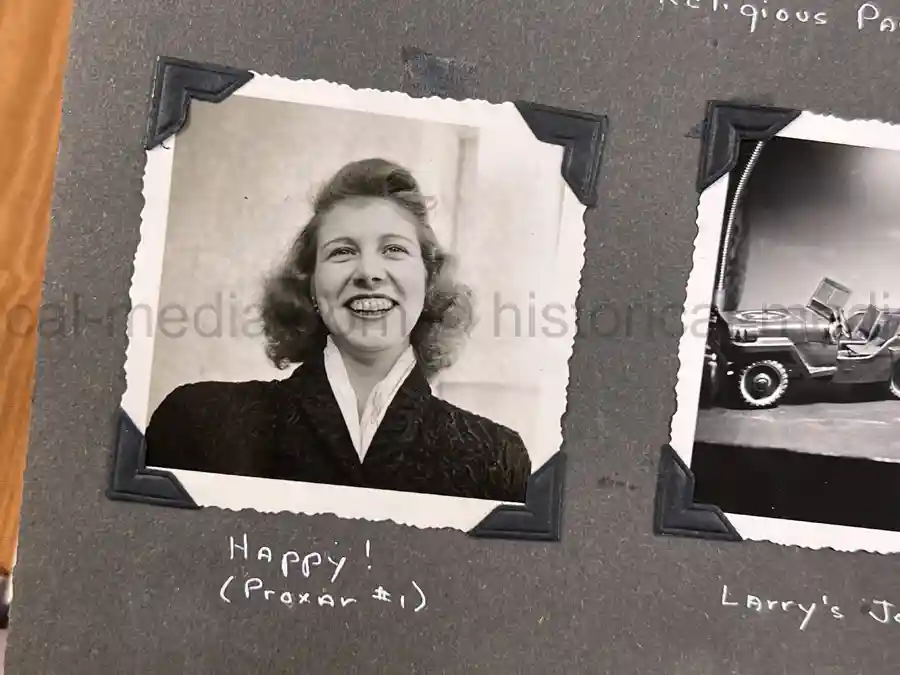  WWII PHOTO ALBUM GROUPING WITH SIGNED MACARTHUR & EISENHOWER FRAMED PHOTOS - 88th BLUE DEVILS