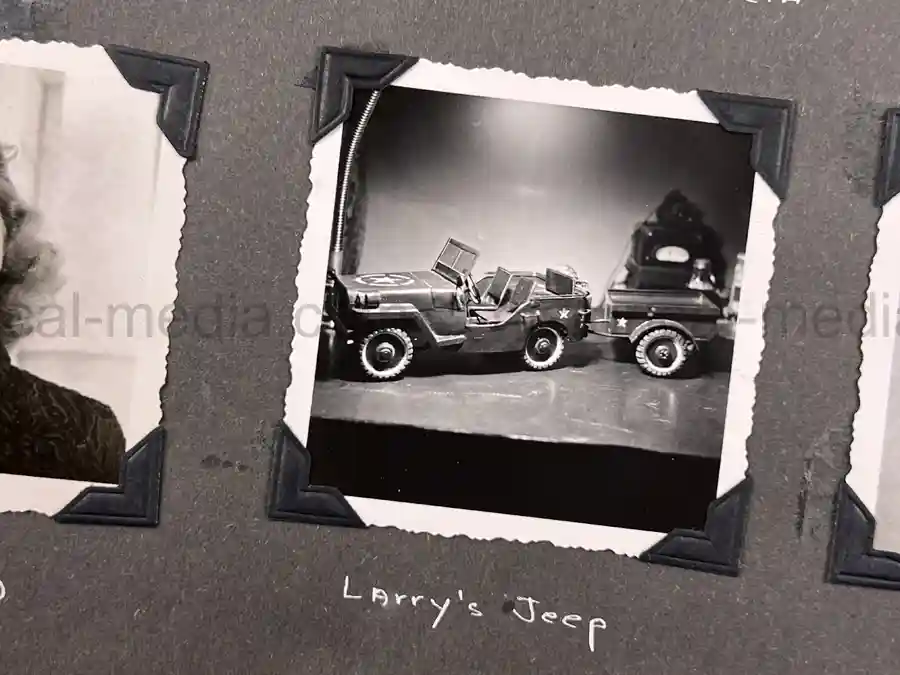  WWII PHOTO ALBUM GROUPING WITH SIGNED MACARTHUR & EISENHOWER FRAMED PHOTOS - 88th BLUE DEVILS