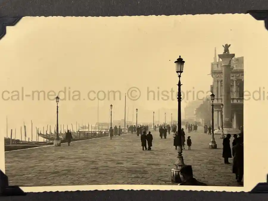  WWII PHOTO ALBUM GROUPING WITH SIGNED MACARTHUR & EISENHOWER FRAMED PHOTOS - 88th BLUE DEVILS