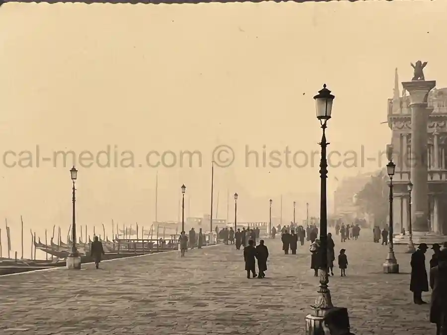  WWII PHOTO ALBUM GROUPING WITH SIGNED MACARTHUR & EISENHOWER FRAMED PHOTOS - 88th BLUE DEVILS