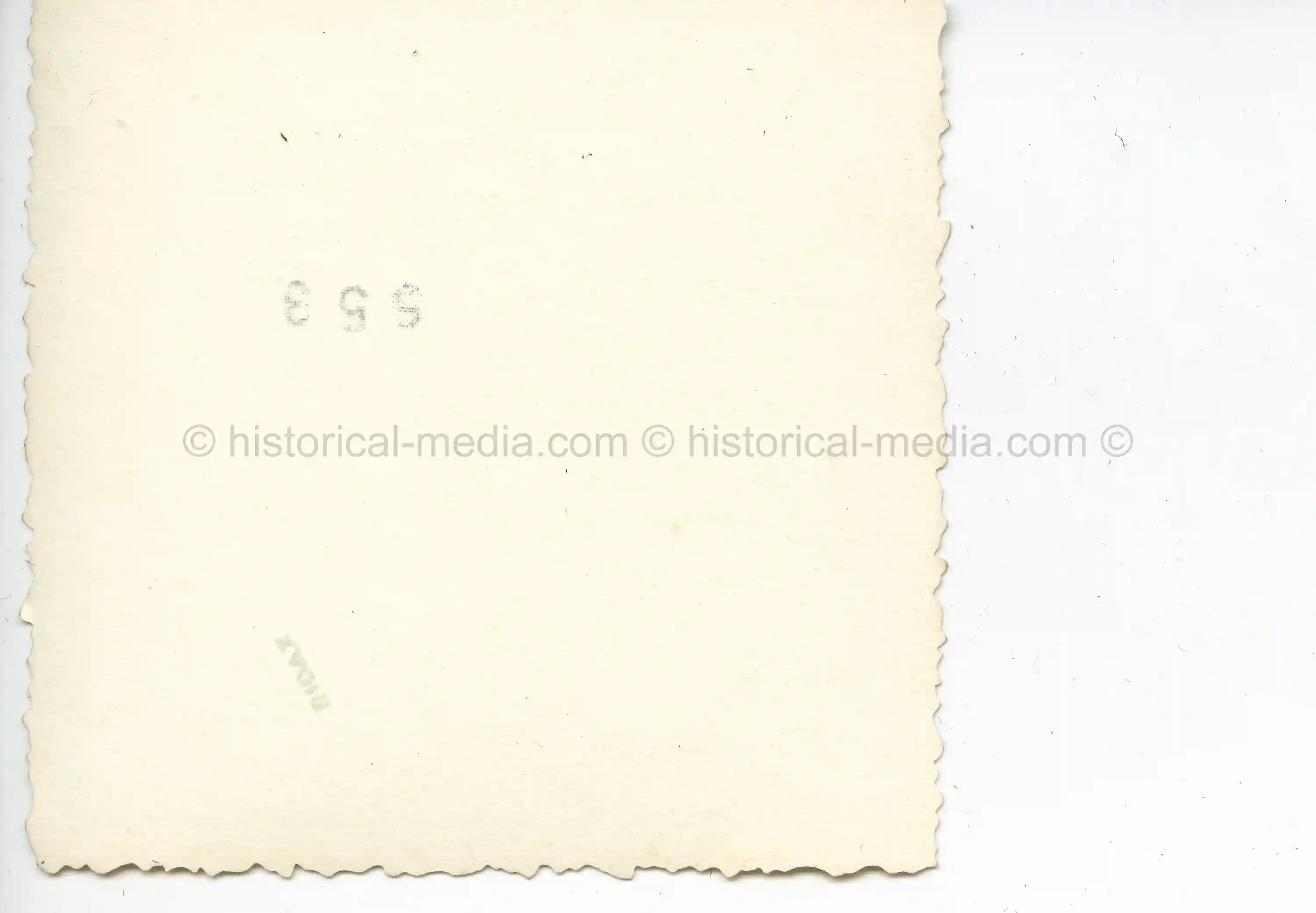 ATMOSPHERIC IMAGE GERMAN SOLDIER W/ MP40 IN SMOKE!