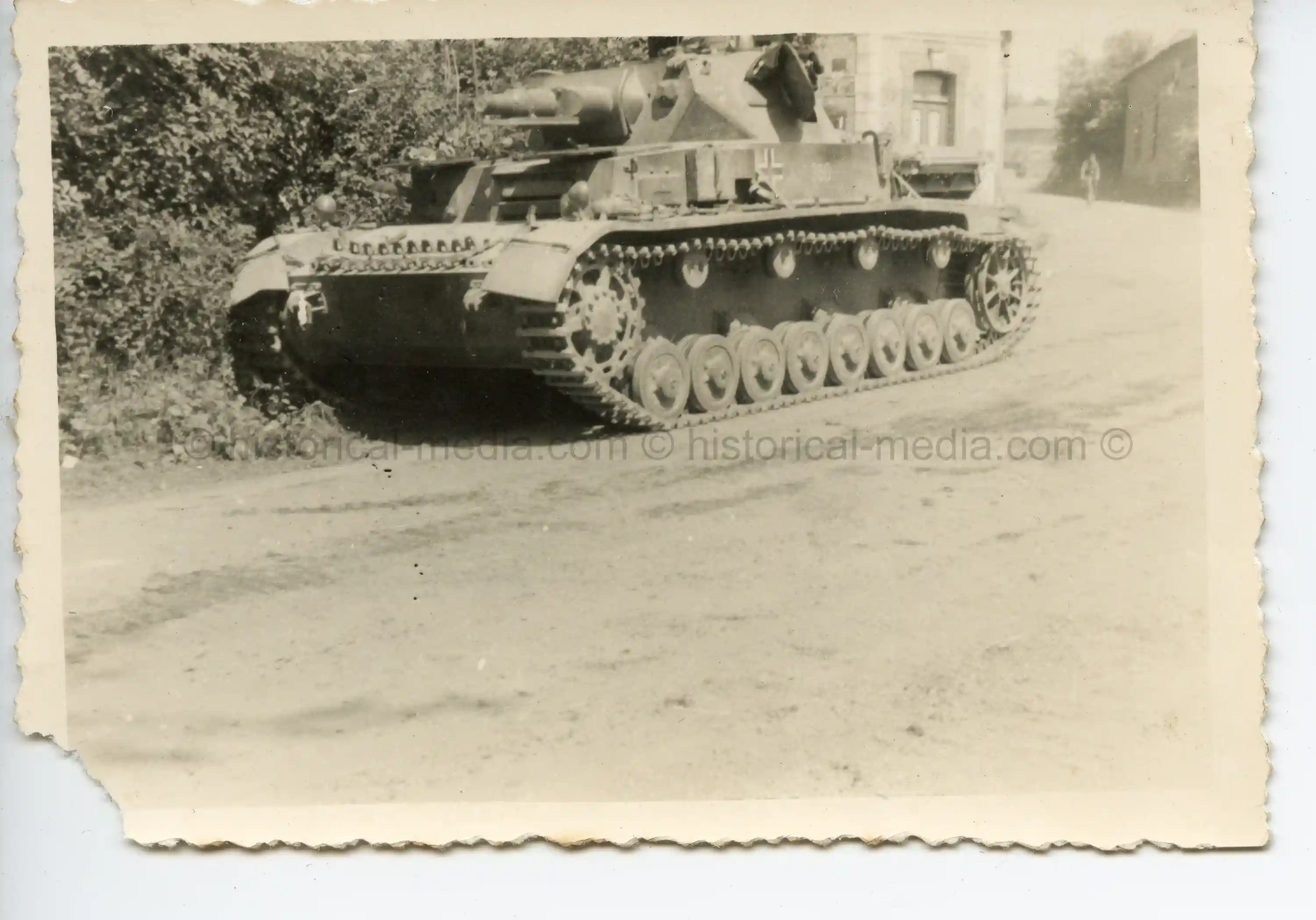 GERMAN PHOTO OF A PANZER IV TANK - SOMME 1940