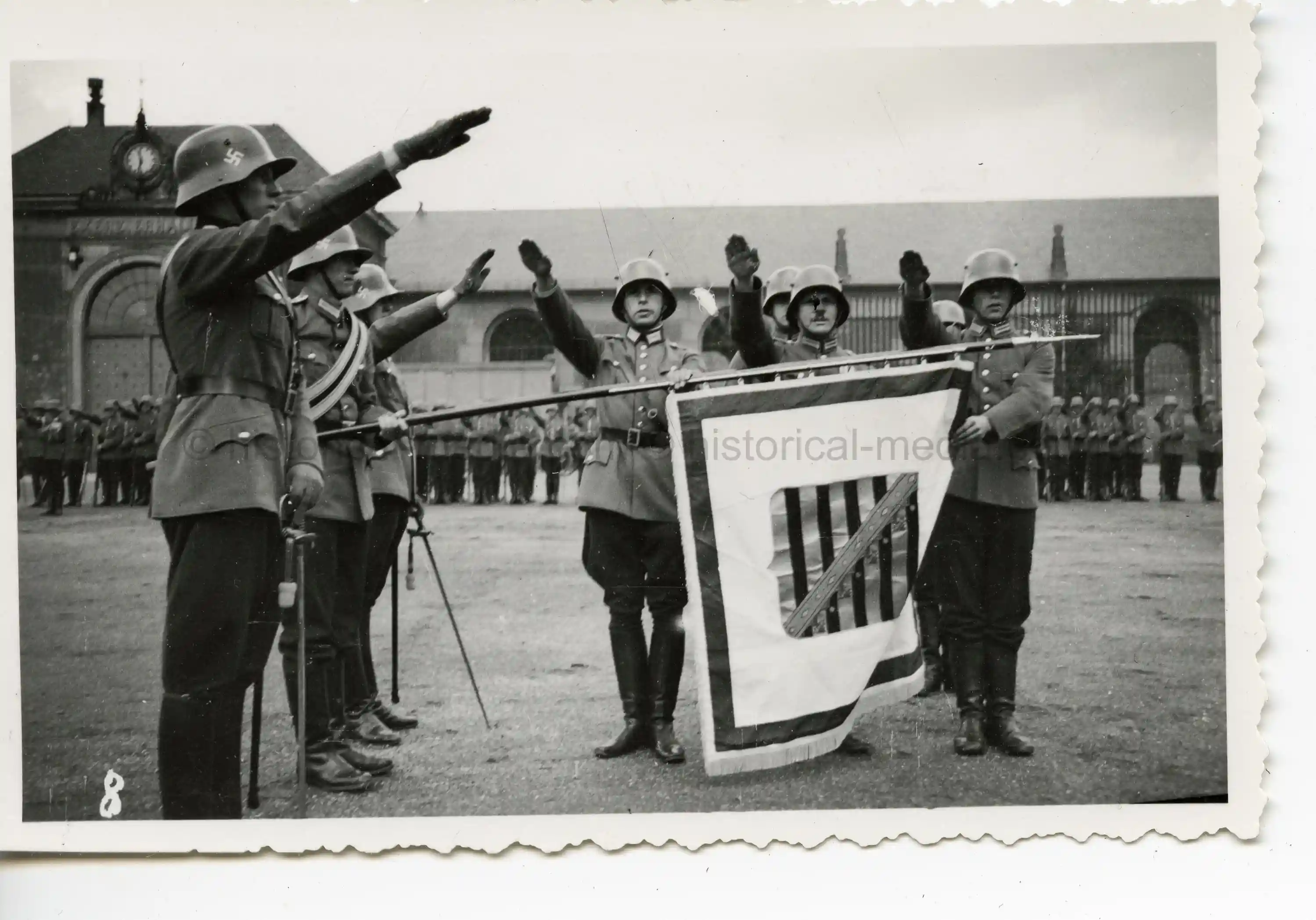 GERMAN PHOTO M16 POLICE HELMETS IN WEAR + SAXONY STANDARTE