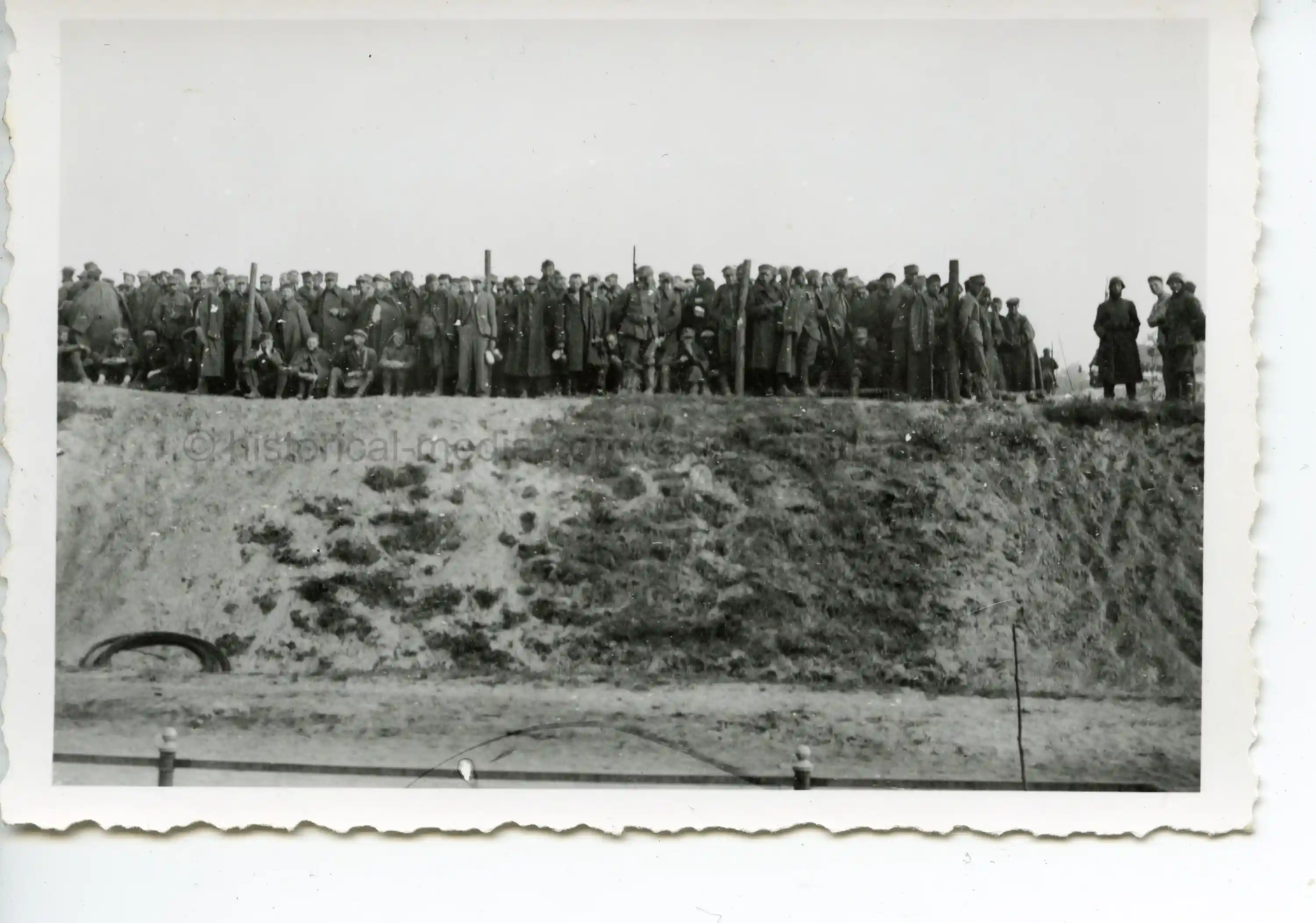 PHOTO OF POLISH POWS IN POW CAMP IN CULM (Chełmno) POLAND 1939