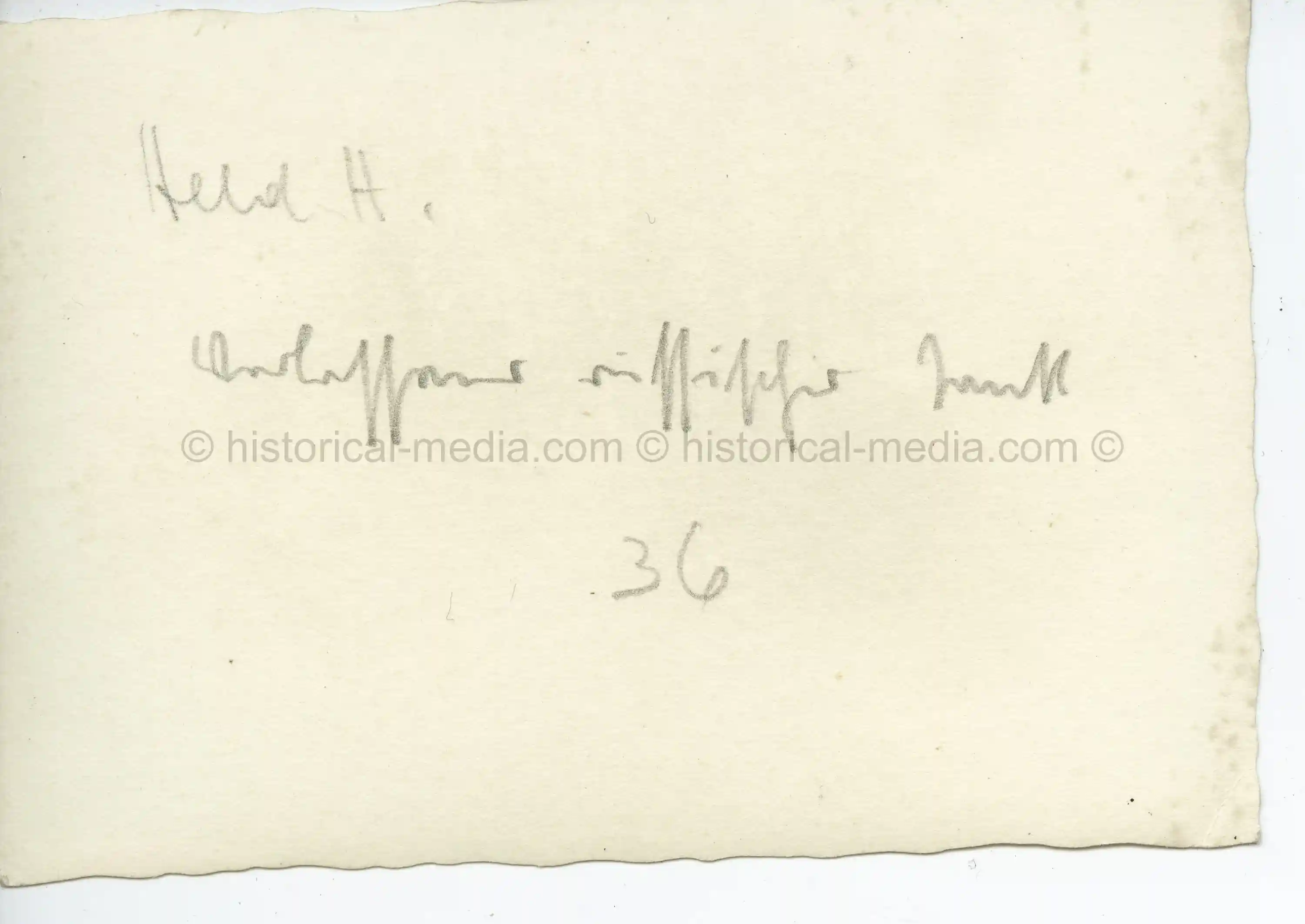 PHOTO OF GERMAN SOLDIER SINSPECTING RUSSIAN T-26 TANK