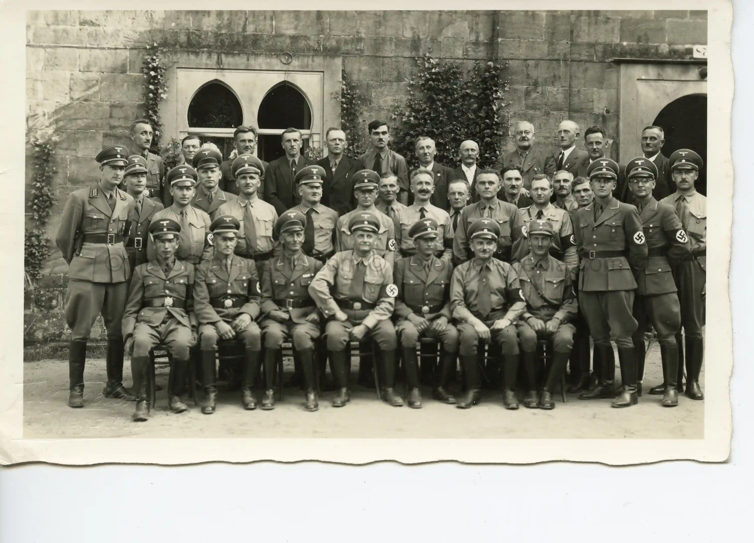 GROUP PHOTO Of SA MEN POSING