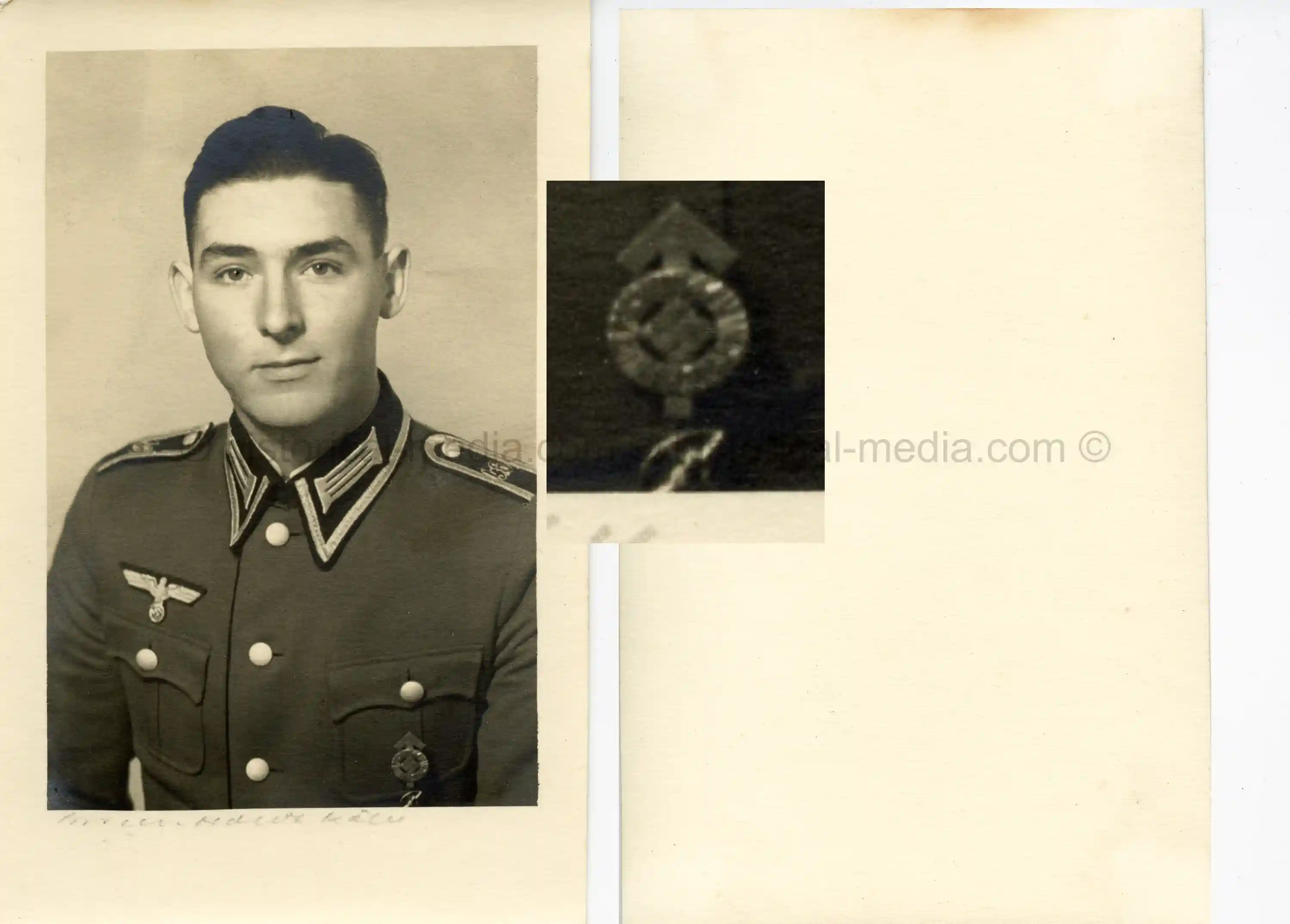 STUDIO PORTRAIT HEER SOLDIER WEARING HJ BADGES