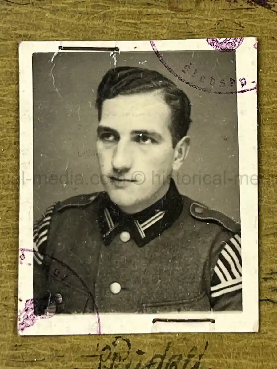 AFRIKAKORPS SOLDBUCH – RUDOLF SCHELENZ – INFANTERIE-LEHR-REGIMENT - LEHR BRIGADE (MOT.) 900 – AFRIKA (PANZER A.O.K. 5) - EXCHANGED POW
