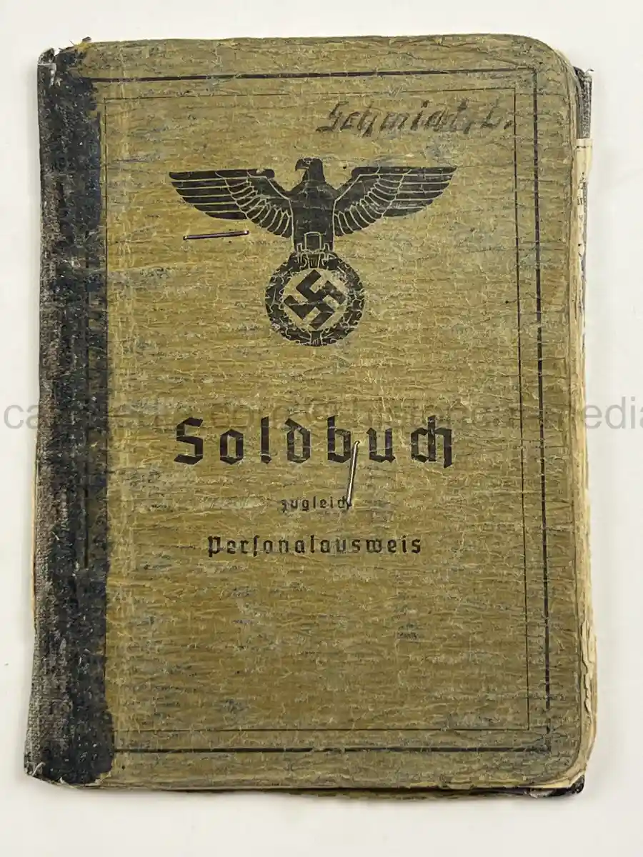 SOLDBUCH – LOTHAR SCHMIDT – SANITÄTS-STABSGEFREITER – KRANKEN-TRANSPORT-ABTEILUNG 601 – EASTERN FRONT MEDICAL SERVICE - PANZER TUNIC ID PHOTO