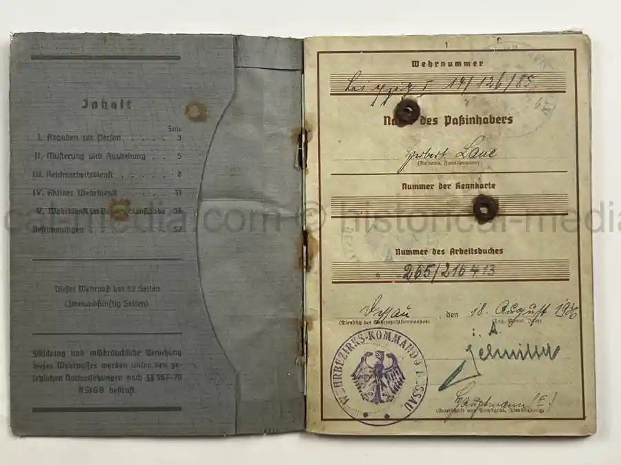 WEHRPASS - OBERSCHÜTZE HERBERT LAUE - INFANTERIE-REGIMENT (MOT.) 33 - 4. PANZER-DIVISION – POLAND, FRANCE, RUSSIA - KIA 22 AUGUST 1941