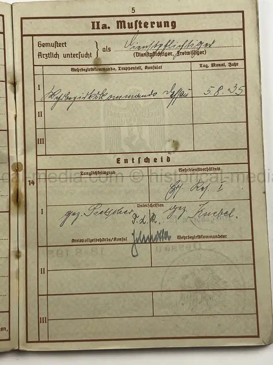 WEHRPASS - OBERSCHÜTZE HERBERT LAUE - INFANTERIE-REGIMENT (MOT.) 33 - 4. PANZER-DIVISION – POLAND, FRANCE, RUSSIA - KIA 22 AUGUST 1941