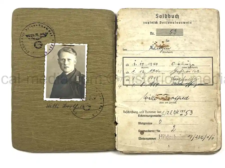 STURMGESCHÜTZ SOLDBUCH – WILLI BORTFELD – EASTERN FRONT / LATE WAR SERVICE – FALLSCHIRMJÄGER KNIFE - SCHWERES GRANATWERFER-BATAILLON 18