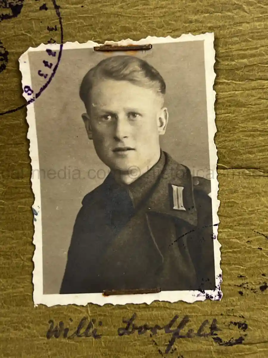 STURMGESCHÜTZ SOLDBUCH – WILLI BORTFELD – EASTERN FRONT / LATE WAR SERVICE – FALLSCHIRMJÄGER KNIFE - SCHWERES GRANATWERFER-BATAILLON 18