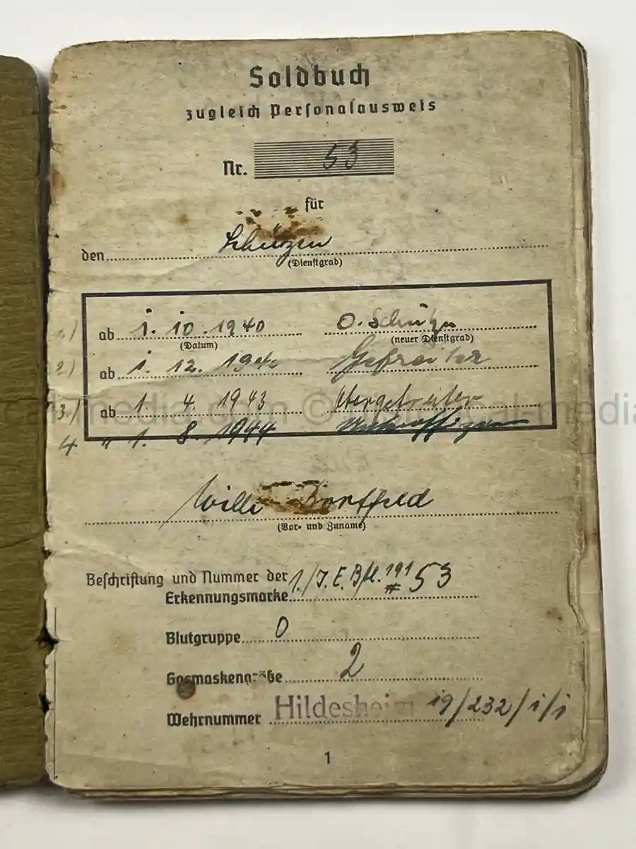STURMGESCHÜTZ SOLDBUCH – WILLI BORTFELD – EASTERN FRONT / LATE WAR SERVICE – FALLSCHIRMJÄGER KNIFE - SCHWERES GRANATWERFER-BATAILLON 18