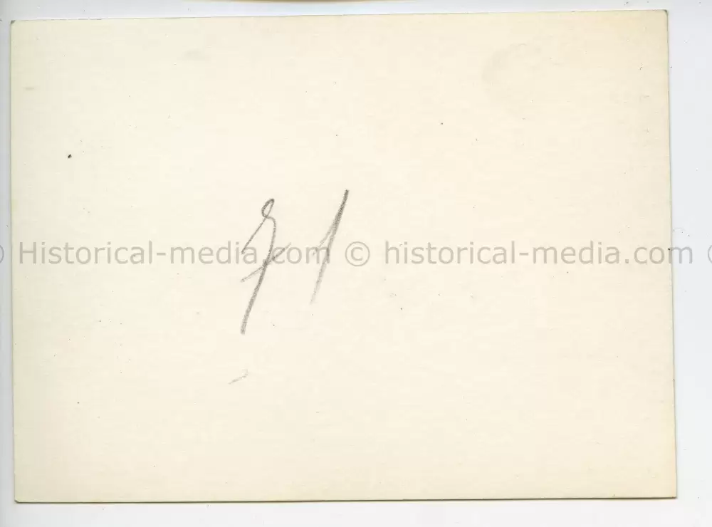 ORIGINAL PRIVATE PHOTO OF HITLER ARRIVING BY CONVERTIBLE