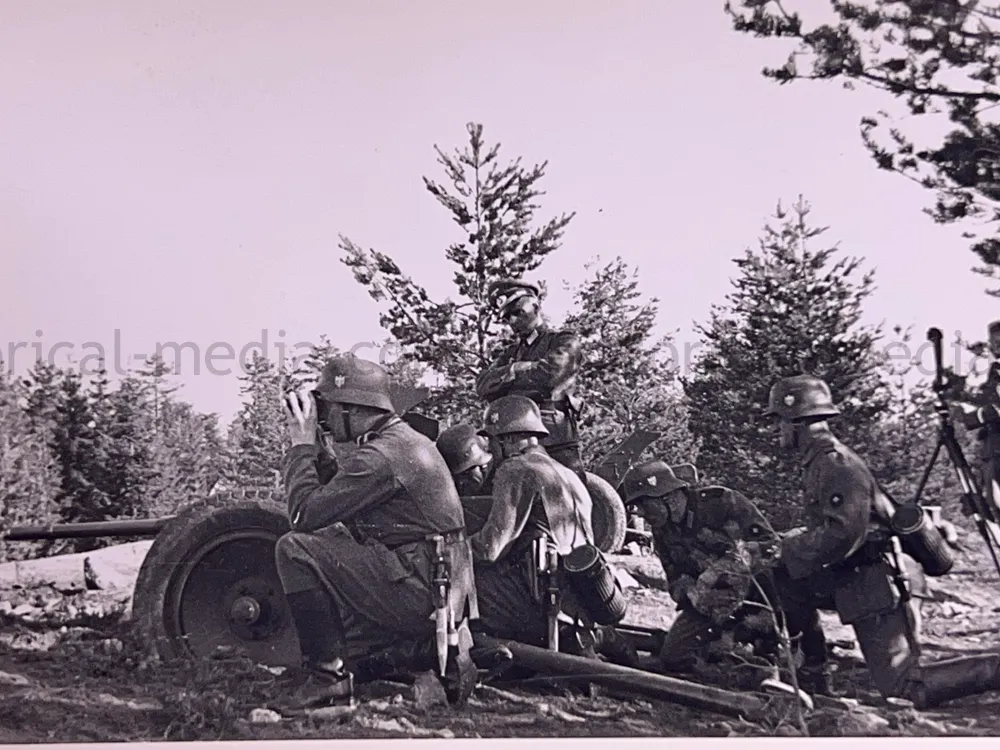 HEER PHOTO & DOCUMENT GROUPING - 710. INFANTERIE DIVISION - NORWAY