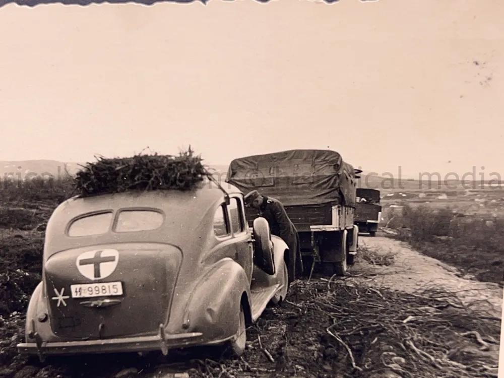 WAFFEN-SS PHOTO ALBUM - 6. SS-GEBIRGS-DIVISION "NORD" - NORWAY, FINLAND