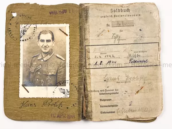 HEER SOLDBUCH - FELDJÄGER REGIMENT (MOT) 2 - MILITARY POLICE - RARE!