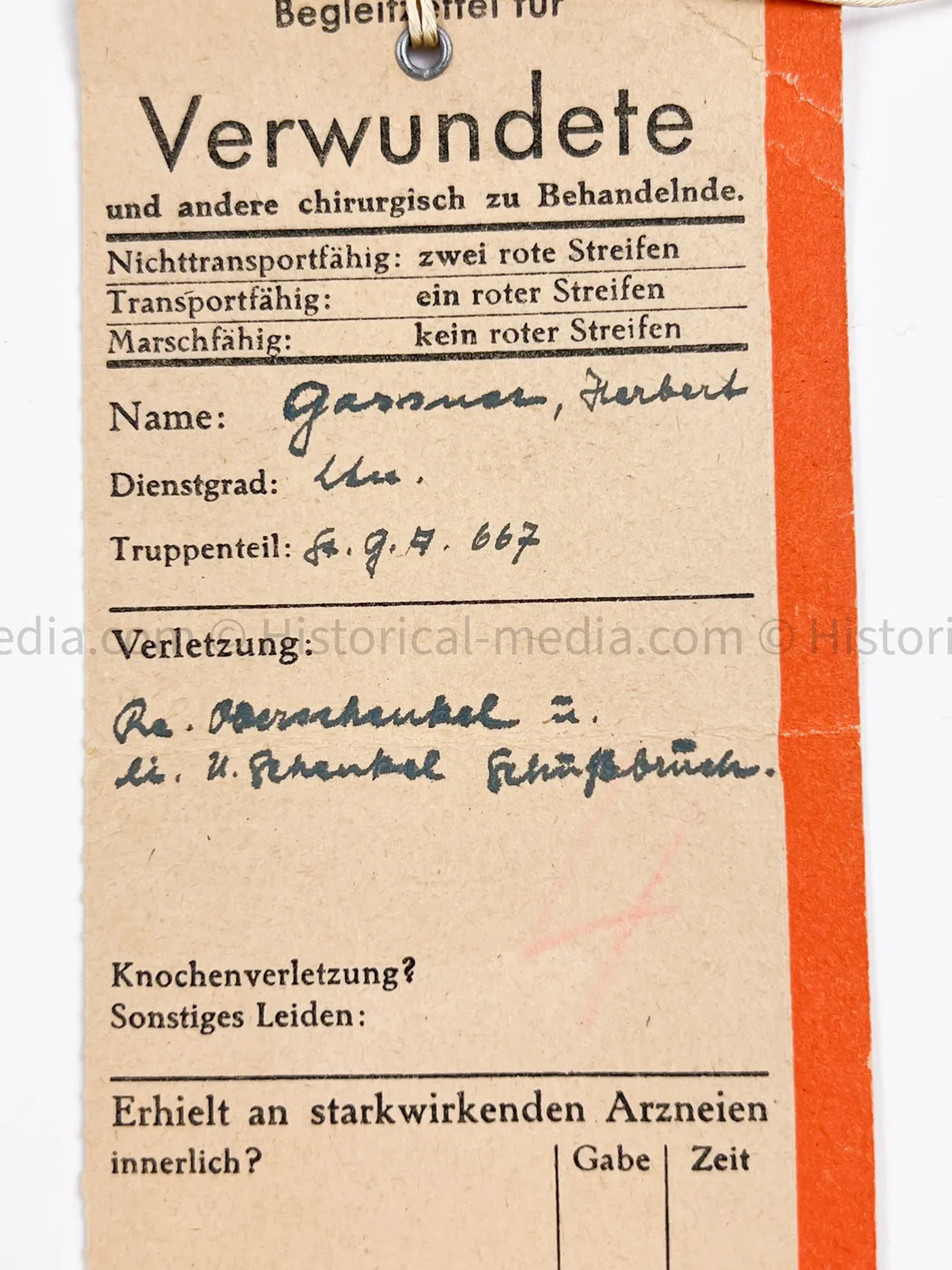 HEER OFFICER SOLDBUCH & AWARD DOCUMENT GROUPING - STURMGESCHÜTZ BATTERIE 667 - GOLD WOUND BADGE