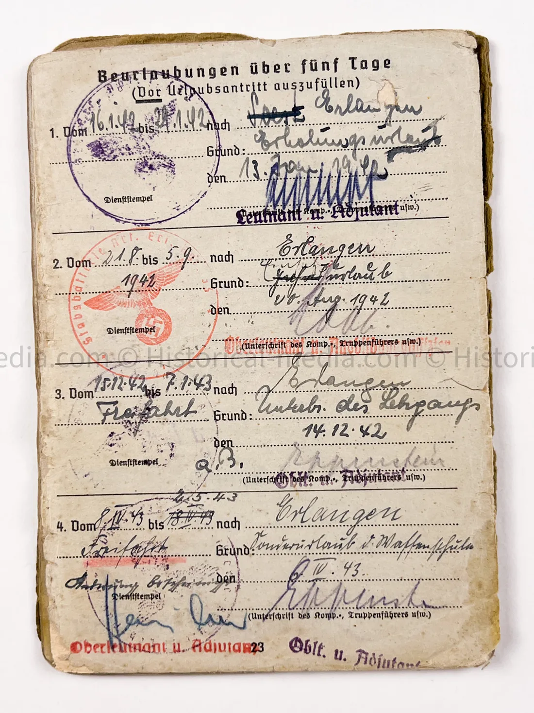 HEER OFFICER SOLDBUCH & AWARD DOCUMENT GROUPING - STURMGESCHÜTZ BATTERIE 667 - GOLD WOUND BADGE