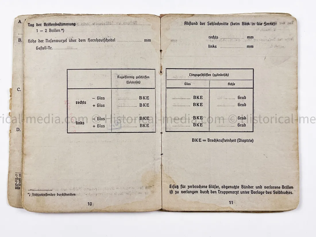 HEER SOLDBUCH - DEUTSCHE WERKSTATT ABTEILUNG - STUG TUNIC - POW BELLARIA