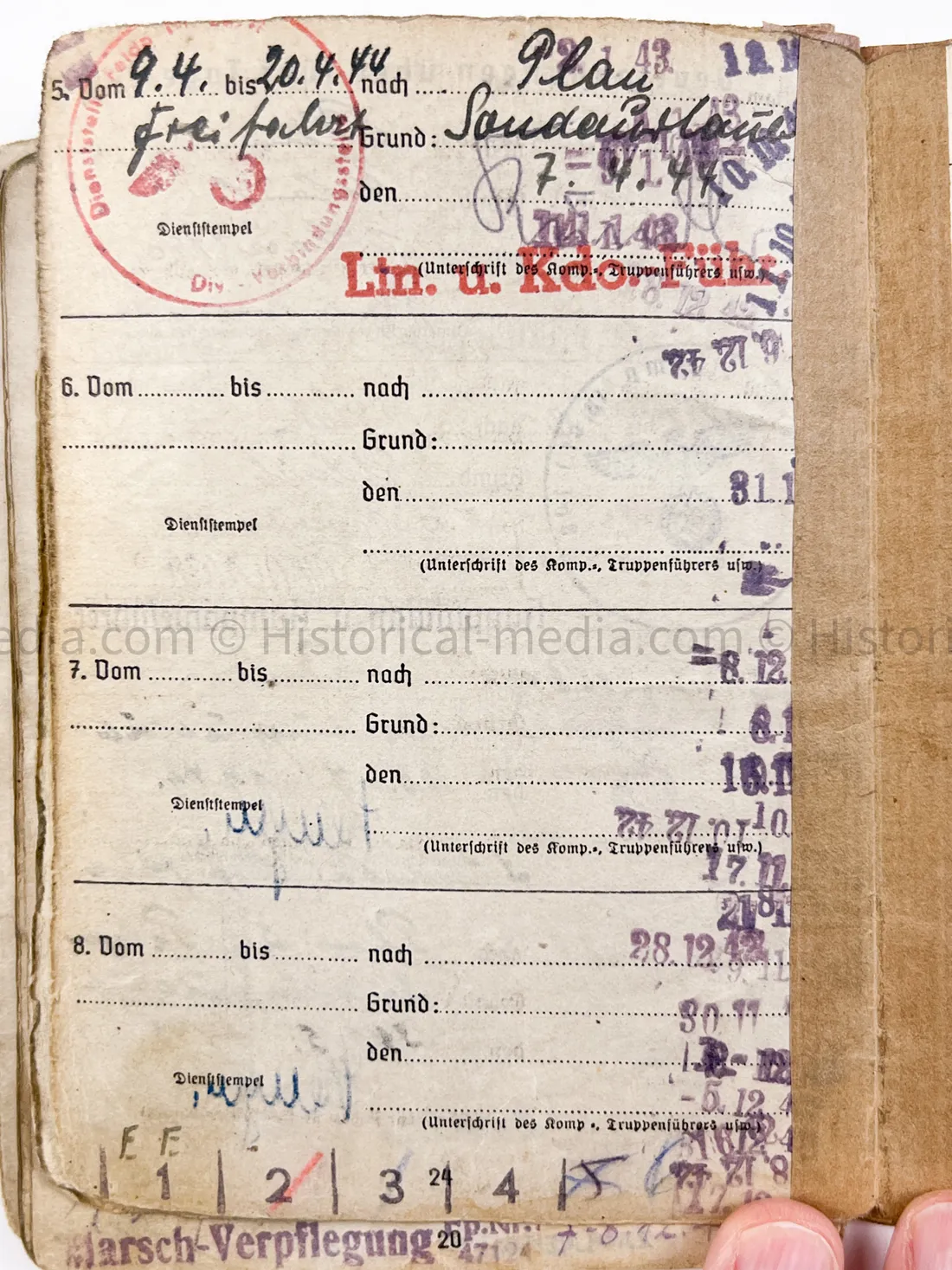 HEER SOLDBUCH - DEUTSCHE WERKSTATT ABTEILUNG - STUG TUNIC - POW BELLARIA