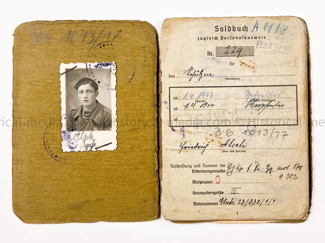 HEER SOLDBUCH - STURMGESCHÜTZ - 26. PANZER DIVISION - SALERNO, NETTUNO, ANZIO