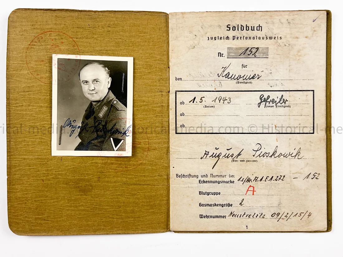 HEER SOLDBUCH & AWARD DOCUMENT GROUPING - HEERES FLAK - 7. PANZER DIVISION - KURLAND