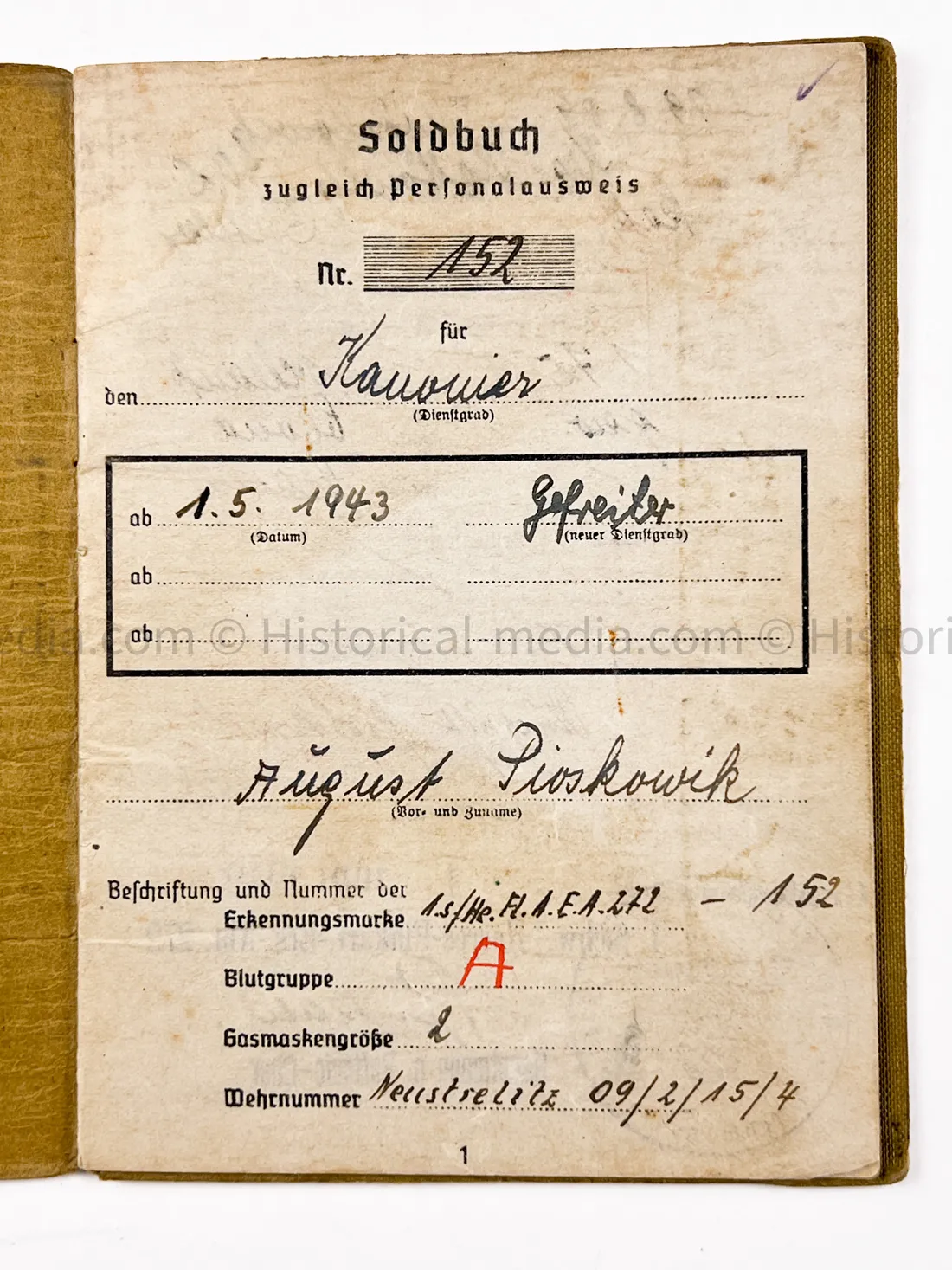 HEER SOLDBUCH & AWARD DOCUMENT GROUPING - HEERES FLAK - 7. PANZER DIVISION - KURLAND