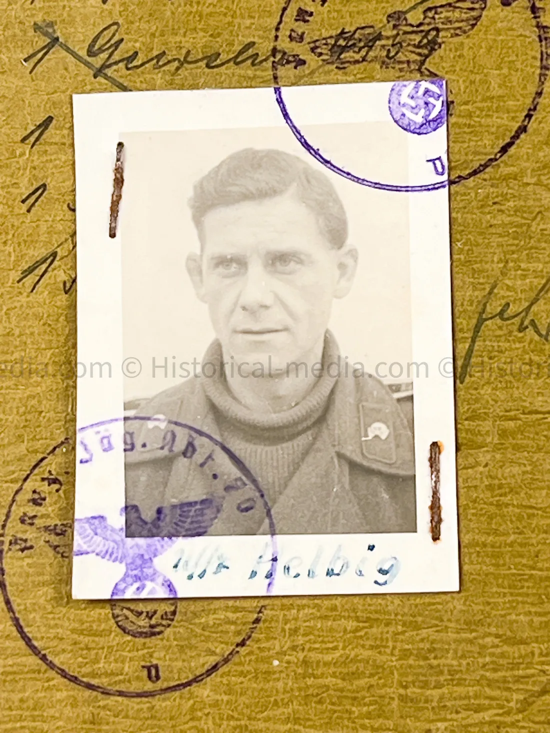 HEER SOLDBUCH - PANZER JÄGER ABTEILUNG 20 - 30. PANZER GRENADIER DIVISION - - SUDETENLAND, POLAND, FRANCE, RUSSIA, BATTLE OF BERLIN - NINE AWARDS!