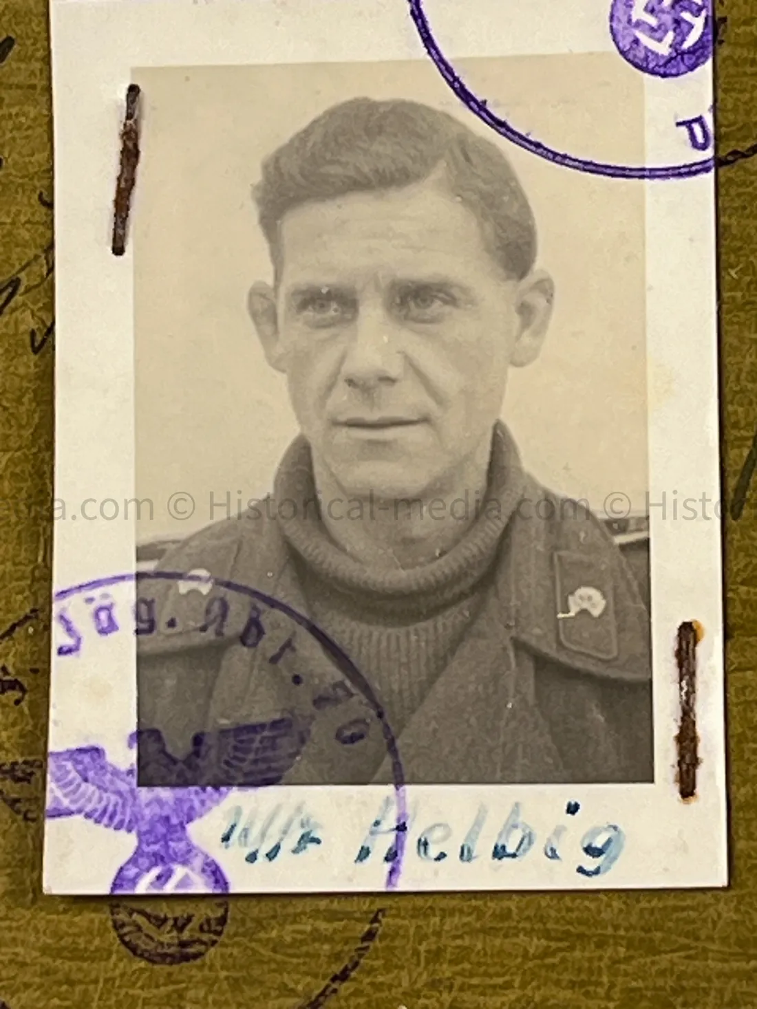 HEER SOLDBUCH - PANZER JÄGER ABTEILUNG 20 - 30. PANZER GRENADIER DIVISION - - SUDETENLAND, POLAND, FRANCE, RUSSIA, BATTLE OF BERLIN - NINE AWARDS!