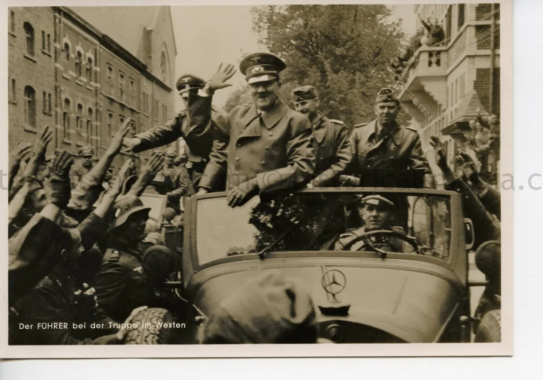 POSTCARD PHOTO - SMILING HITLER ON PARADE IN FRANCE 1940
