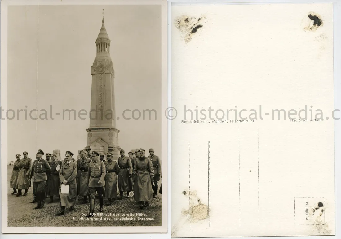 POSTCARD PHOTO - HITLER & GENERALS VISIT LORETTO MEMORIAL FRANCE 1940 