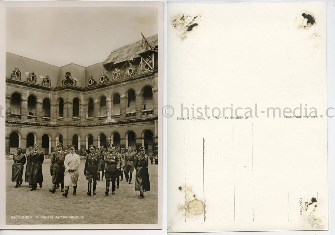 POSTCARD PHOTO - HITLER & GENERALS VISIT PARIS ARMY MUSEUM 1940