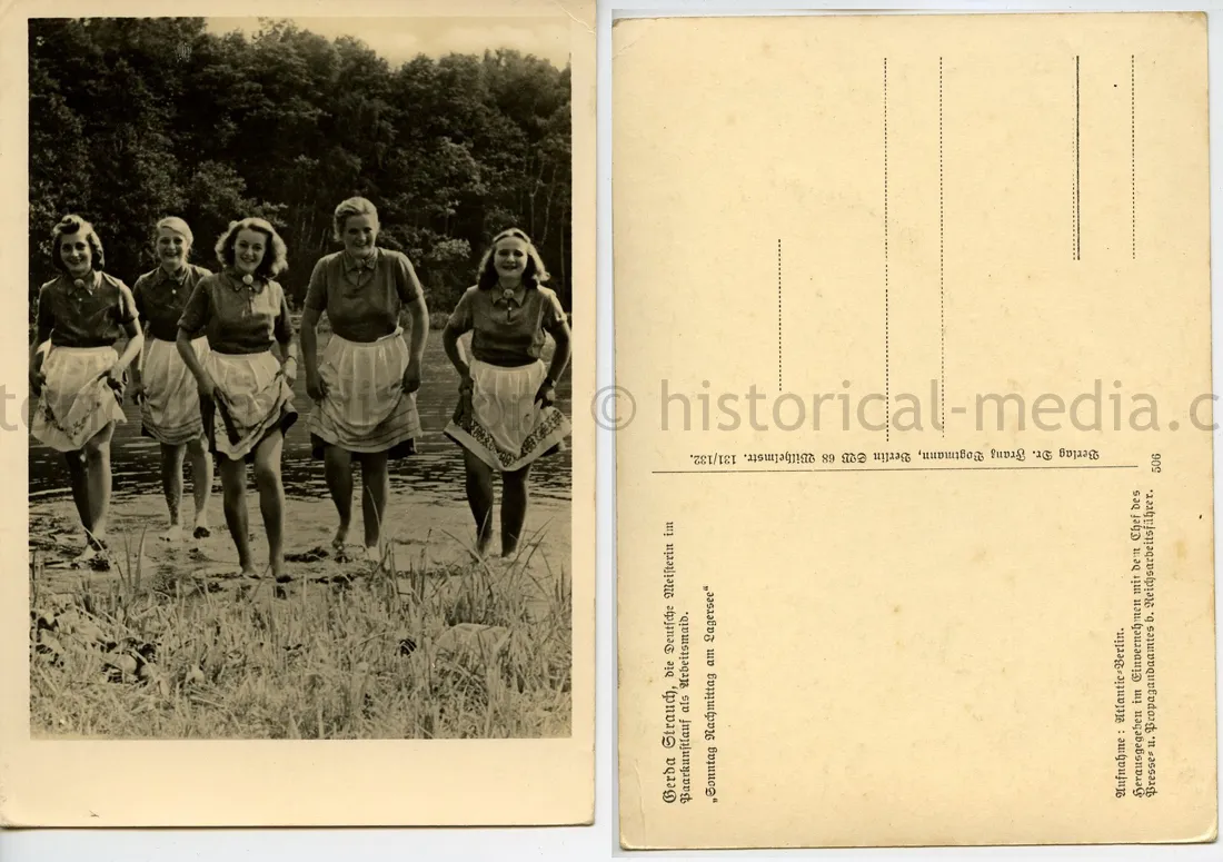 POSTCARD PHOTO - FEMALE RAD GIRLS - „SONNTAG NACHMITTAG AM SAGERSEE