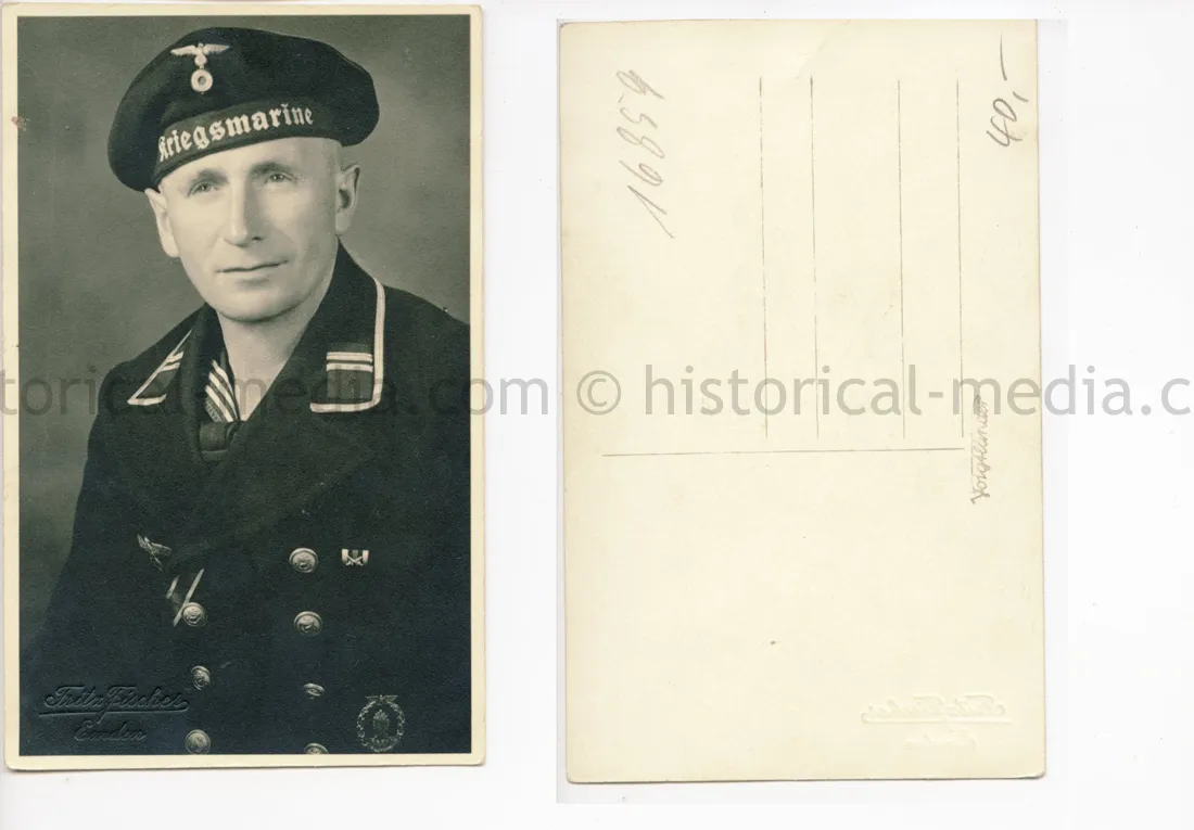 STUDIO PORTRAIT PHOTO - KRIEGSMARINE SAILOR - MINESWEEPER BADGE