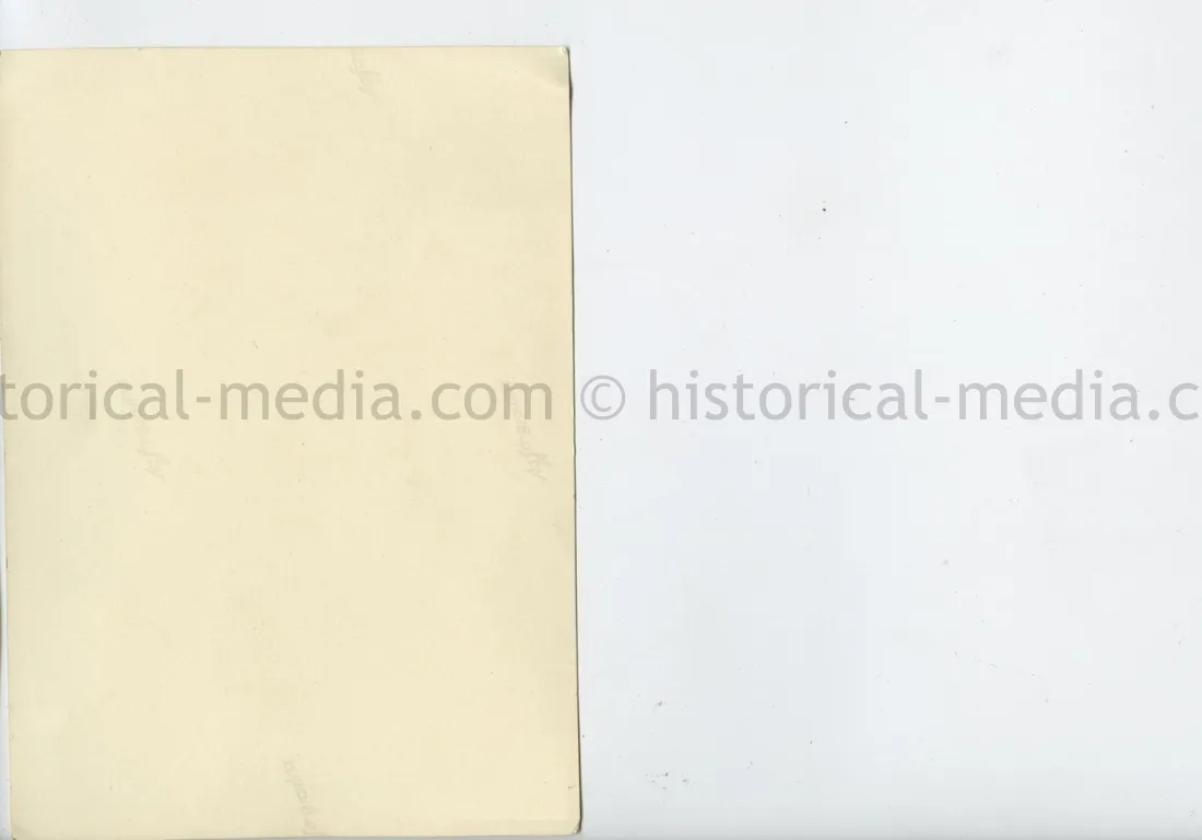 STUDIO PORTRAIT PHOTO - KRIEGSMARINE OFFICER - DESTROYER BADGE