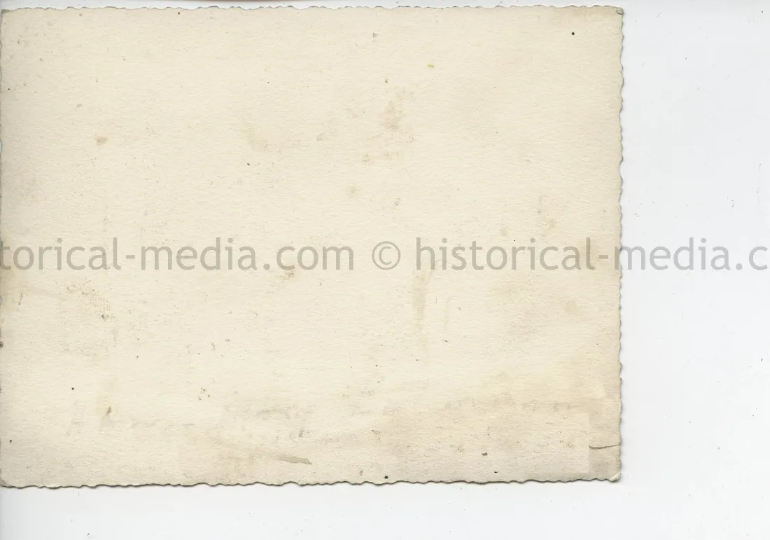 FIELD PORTRAIT PHOTO OF A GERMAN CROSS IN GOLD WINNER