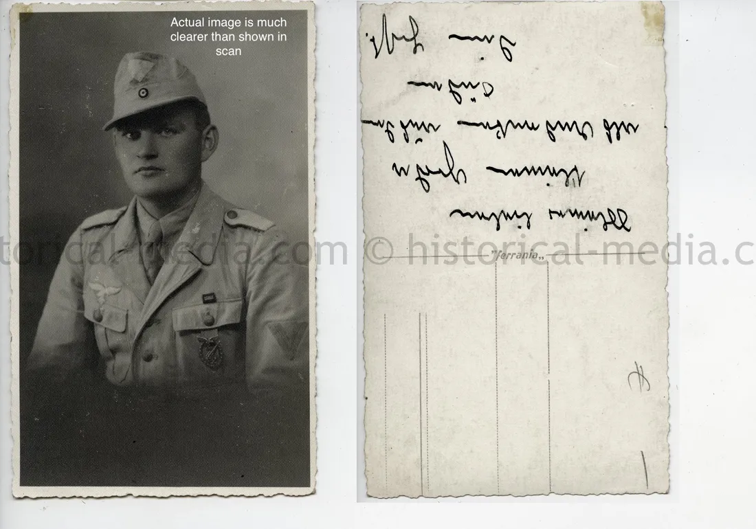 STUDIO PORTRAIT PHOTO - AFRIKAKORPS - FLAK BADGE - M40 TROPICALTUNIC