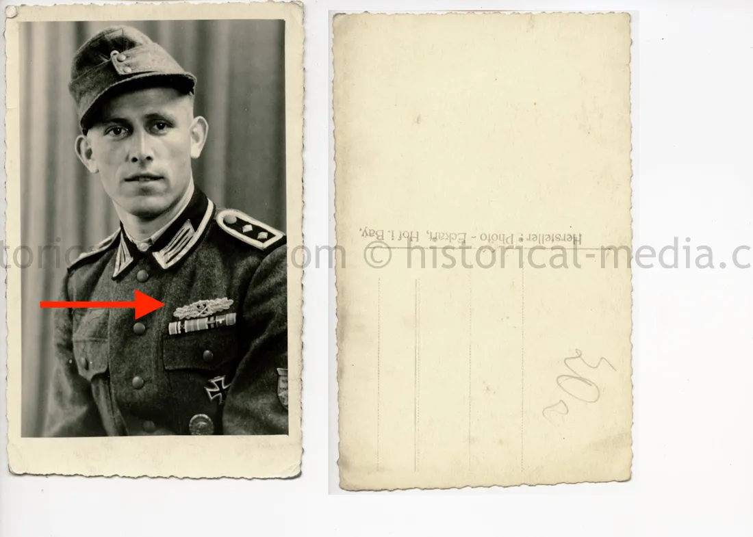 STUDIO PORTRAIT PHOTO - CLOSE COMBAT CLASP IN SILVER + KRIMSCHILD