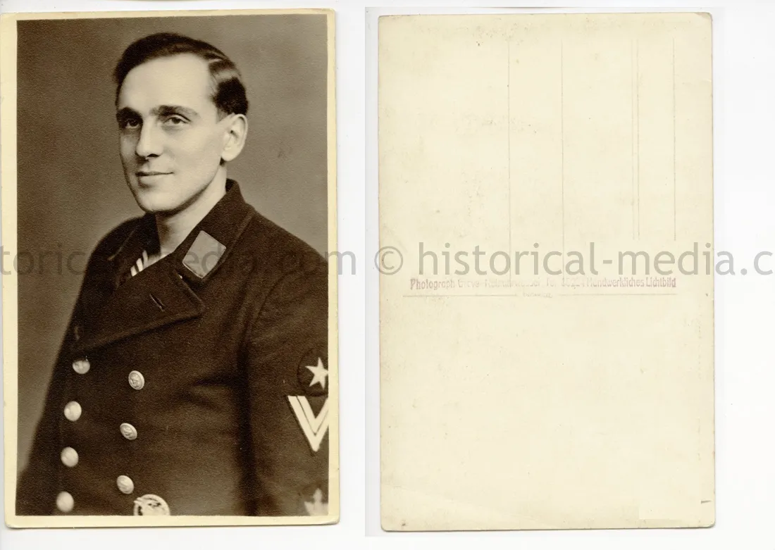 STUDIO PORTRAIT PHOTO - KRIEGSMARINE SAILOR + BLOCKAGE BREAKER BADGE