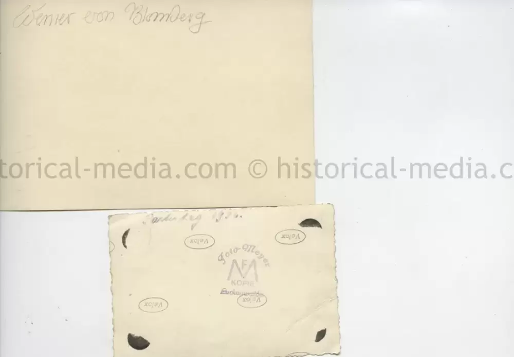 2x ORIGINAL PRIVATE PHOTOS OF WERNER V. BLOMBERG