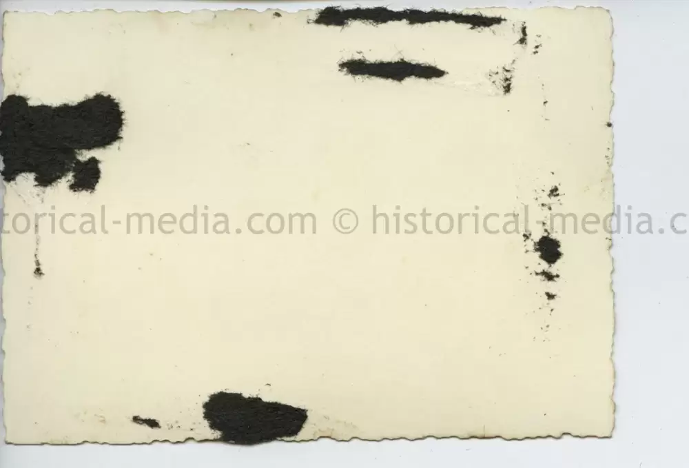 PHOTO OF POLISH JEWS TAKEN BY A GERMAN SOLDIER