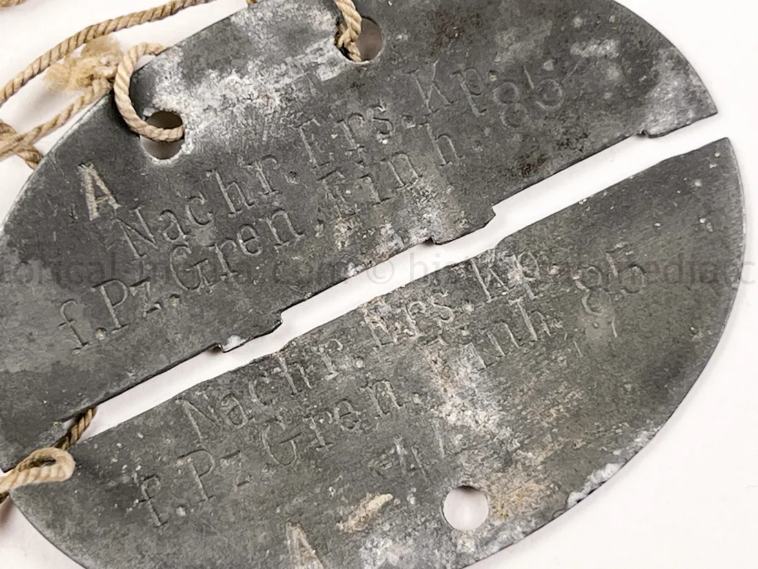 SOLDBUCH & ID TAG - STURMGESCHÜTZ ABTEILUNG 259