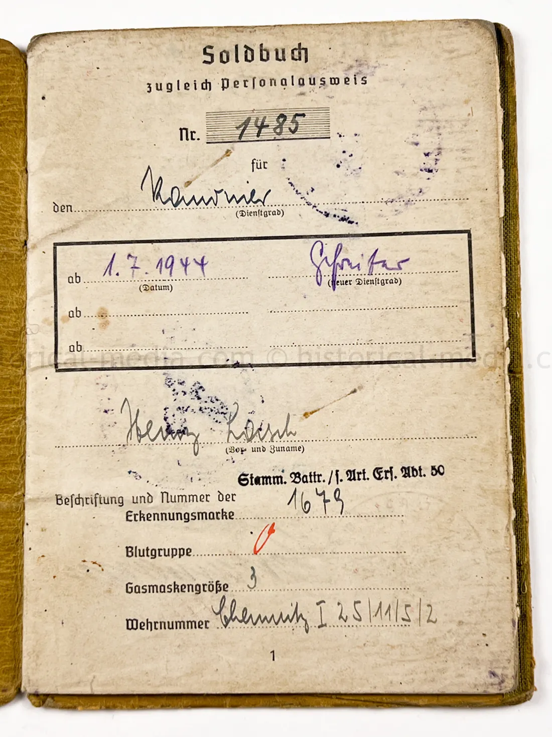 SOLDBUCH - STURMGESCHÜTZ ABTEILUNG 303 - FINLAND - FINNISCHE TAPFERKEITSMEDAILLE