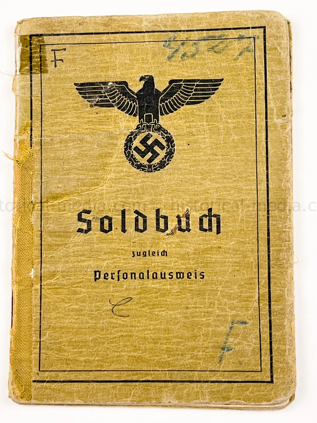 SOLDBUCH - 319 INFANTERIE DIVISION - CHANNEL ISLANDS - GUERNSEY
