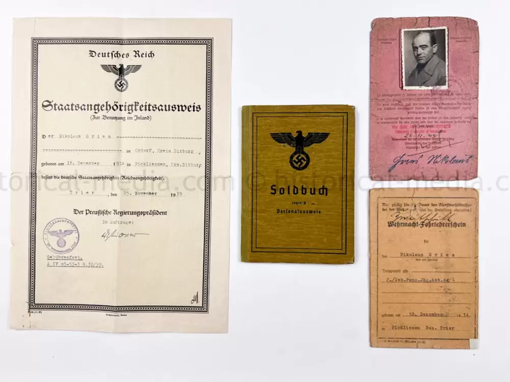 SOLDBUCH - NINE AWARDS - GEBIRGS PANZER JÄGER ABTEILUNG 44 + PANZERJÄGER ERSATZ ABTEILUNG 17 - JAGDTIGER
